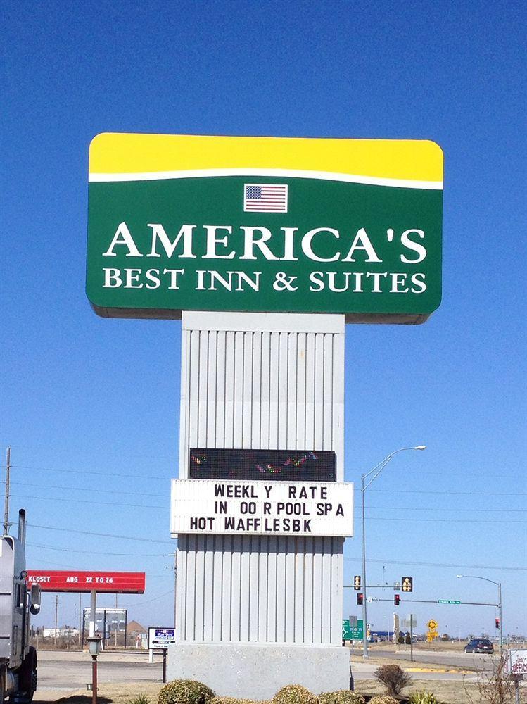 America'S Best Inn And Suites เอ็มโพเรีย ภายนอก รูปภาพ