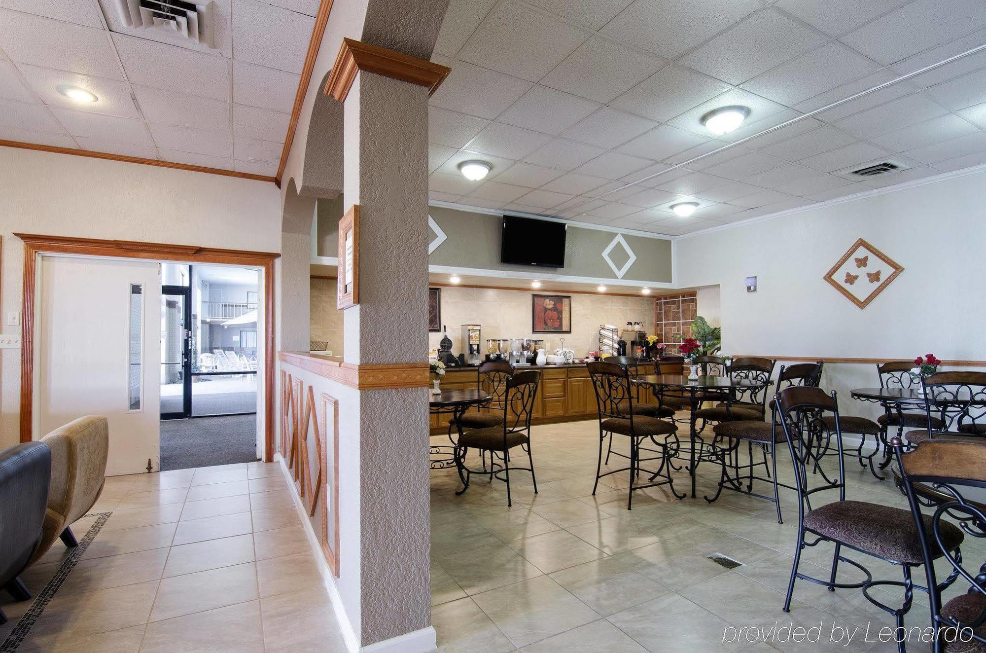 America'S Best Inn And Suites เอ็มโพเรีย ภายนอก รูปภาพ